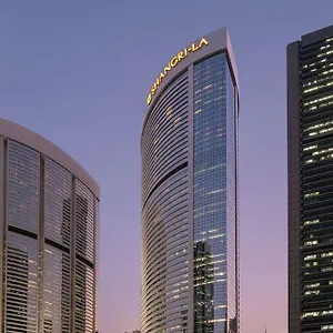 Island Shangri-la, מלון