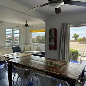  Holiday home Marazul Dive Resort. 3 Bedroom Seafront House. Dive, Snorkel, Enjoy Amazing Sunsets Curacao